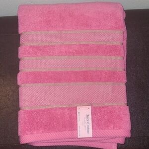 Juicy Couture Pink Bath Towel - 28x54